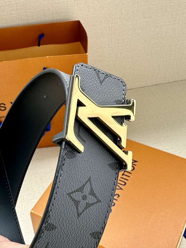 激安ルイヴィトンベルト内部構造